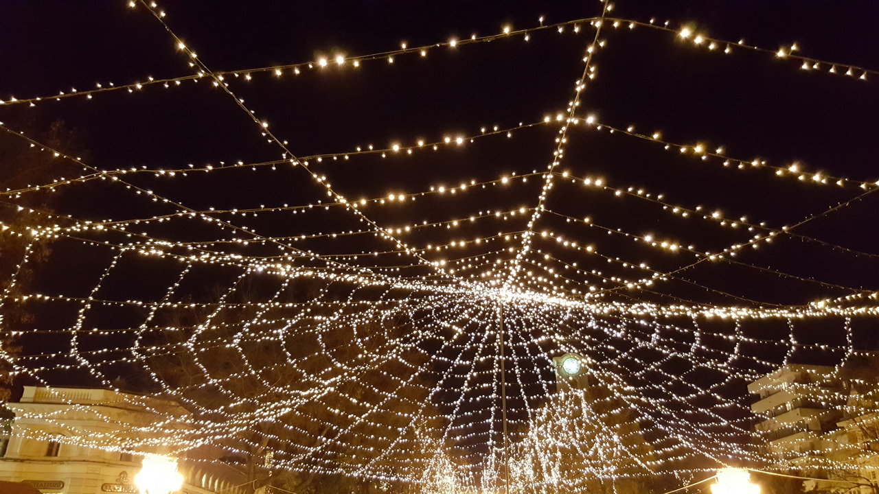 Kecskeméti Téli Fesztivál - Főtér, Világítás Díszítés